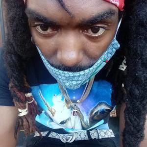 Meet your Posher, Moon